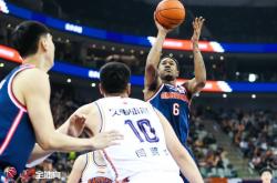 足球直播在线观看-关于甘冈客场惊险逆转尼斯，全取三分的信息