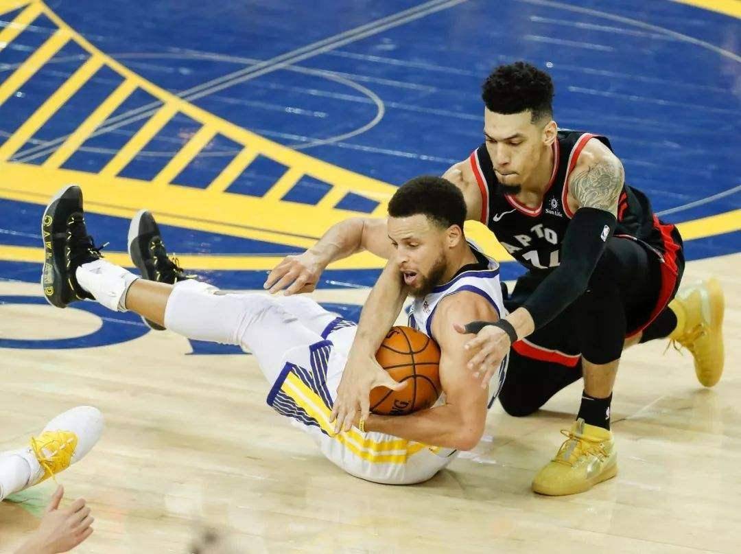 关于猛龙鏖战希腊男篮,丹尼·格林三分雨点燃全场的信息 关于猛龙鏖战希腊男篮,丹尼·格林三分雨点燃全场的信息