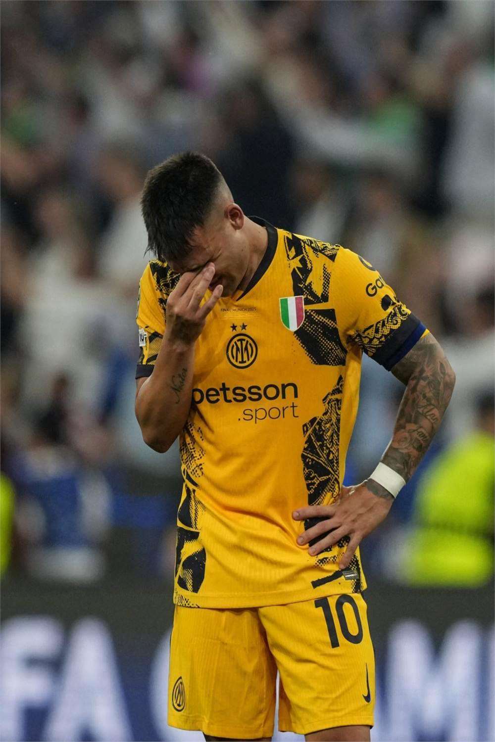 巴萨绝杀曼城，萨内高光表现